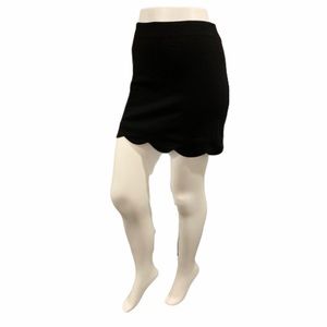 NWT Topshop Black Scallop Mini Skirt - Size 4